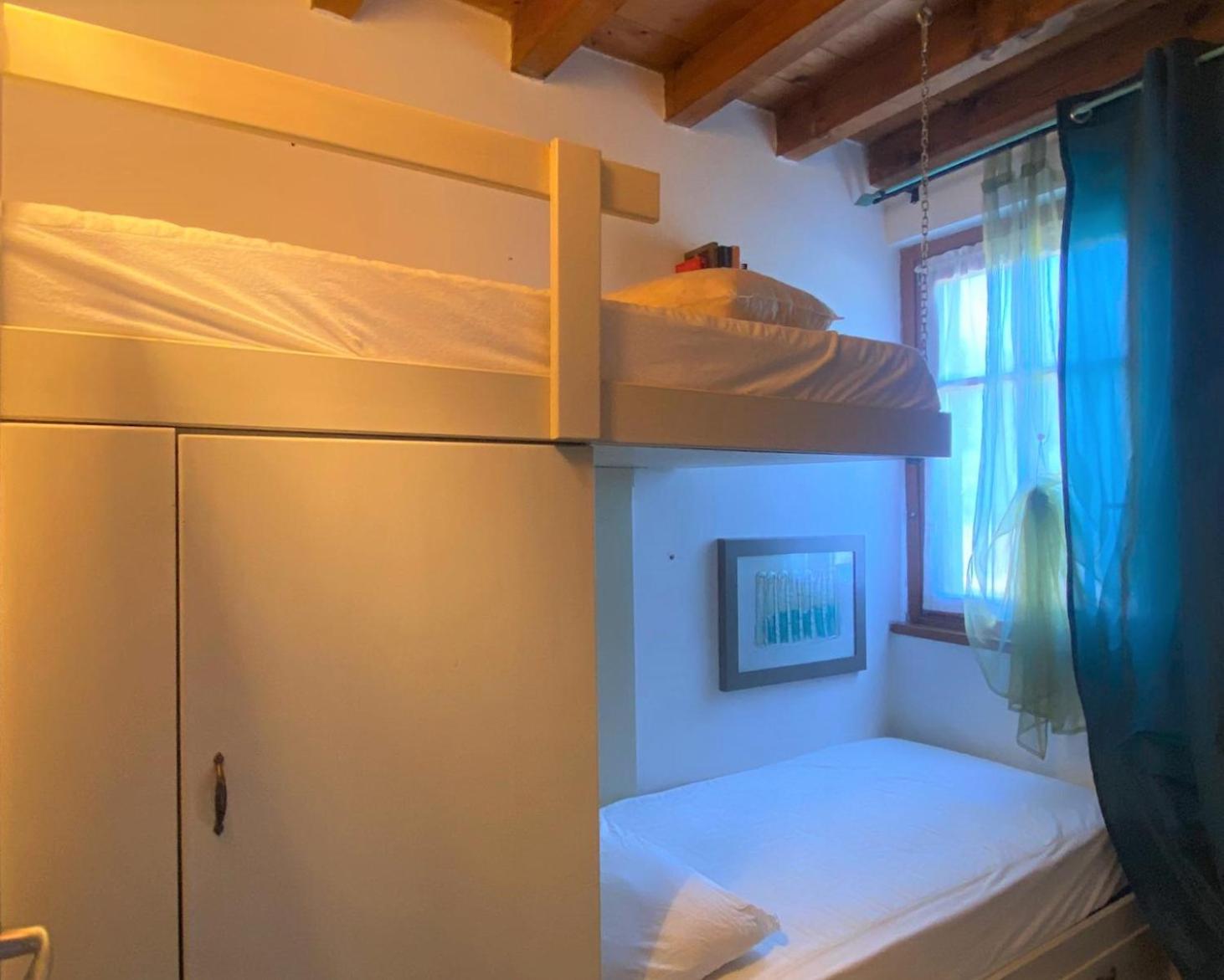 The Flowers - Apartments With Private Garden In Residence With Pool Manerba del Garda Buitenkant foto