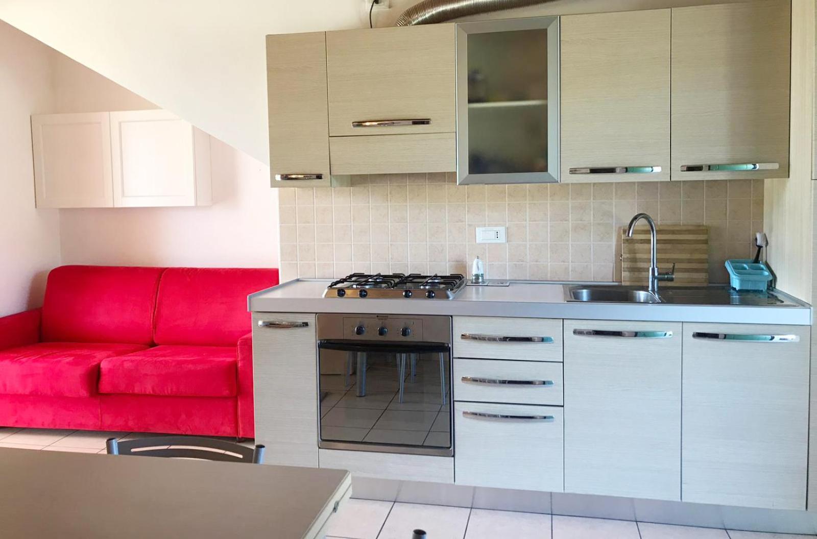 The Flowers - Apartments With Private Garden In Residence With Pool Manerba del Garda Buitenkant foto